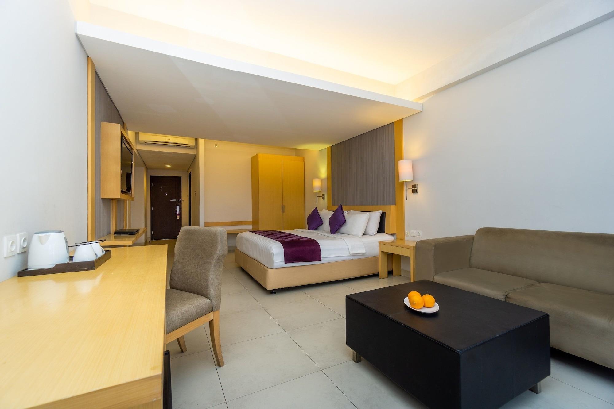 Quest Hotel Kuta By Aston Exteriér fotografie