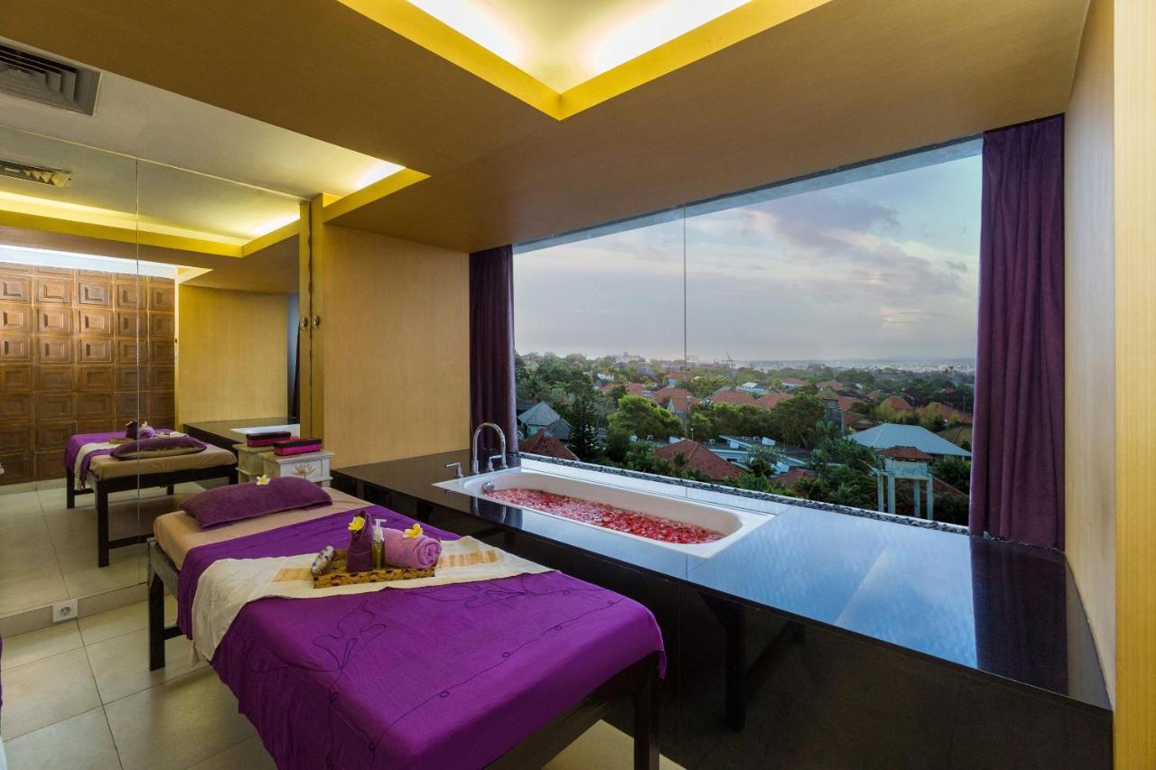 Quest Hotel Kuta By Aston Exteriér fotografie