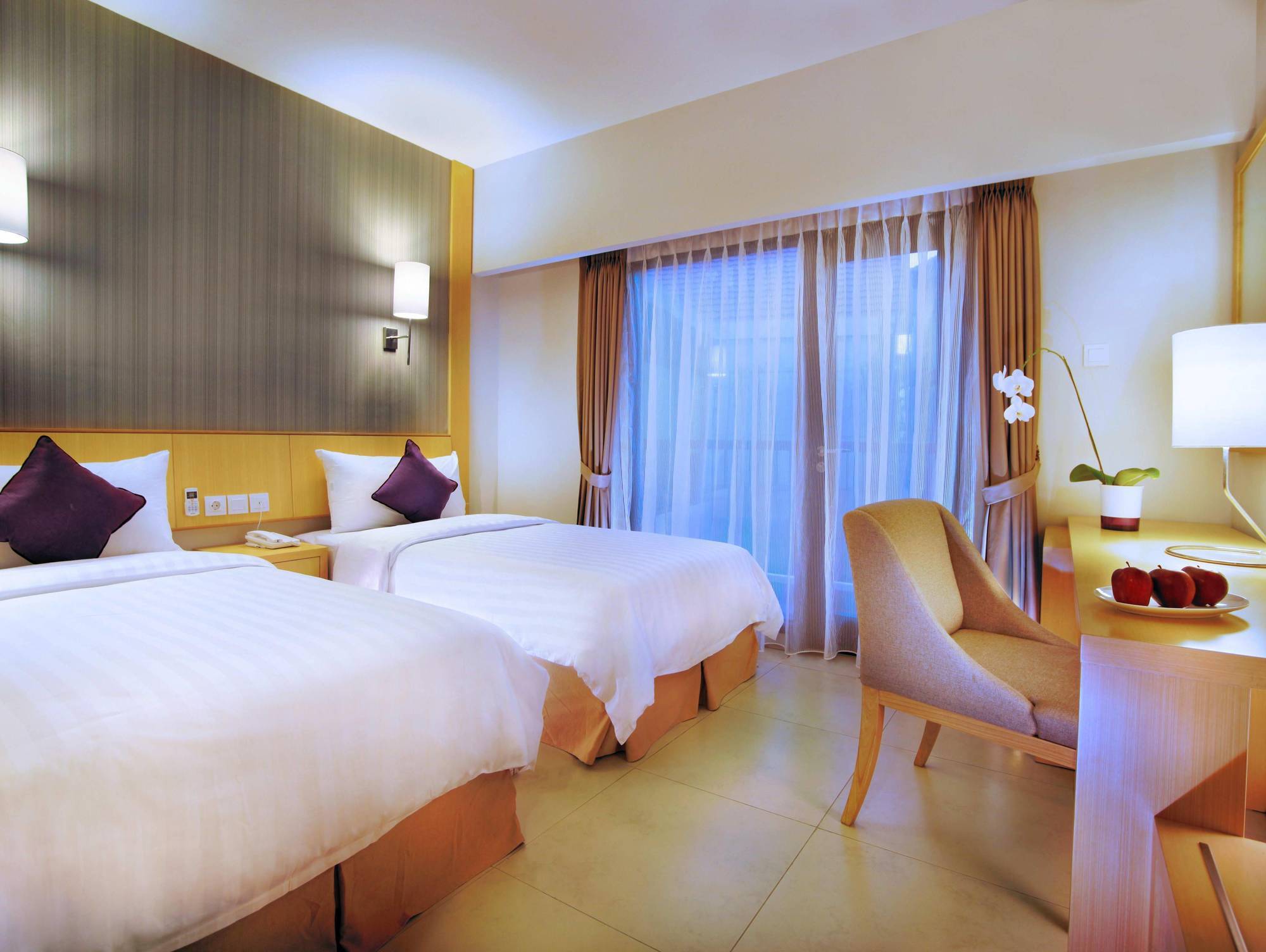 Quest Hotel Kuta By Aston Exteriér fotografie