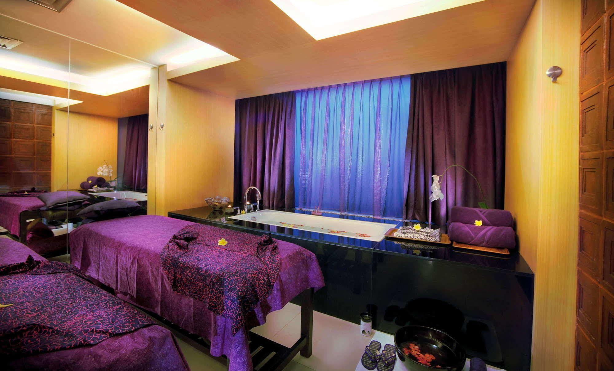 Quest Hotel Kuta By Aston Exteriér fotografie