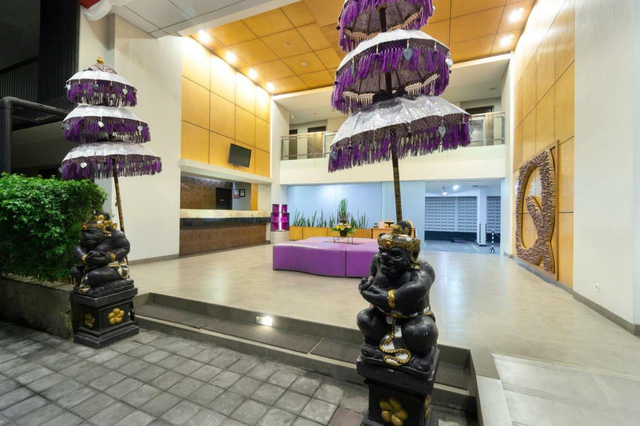 Quest Hotel Kuta By Aston Exteriér fotografie