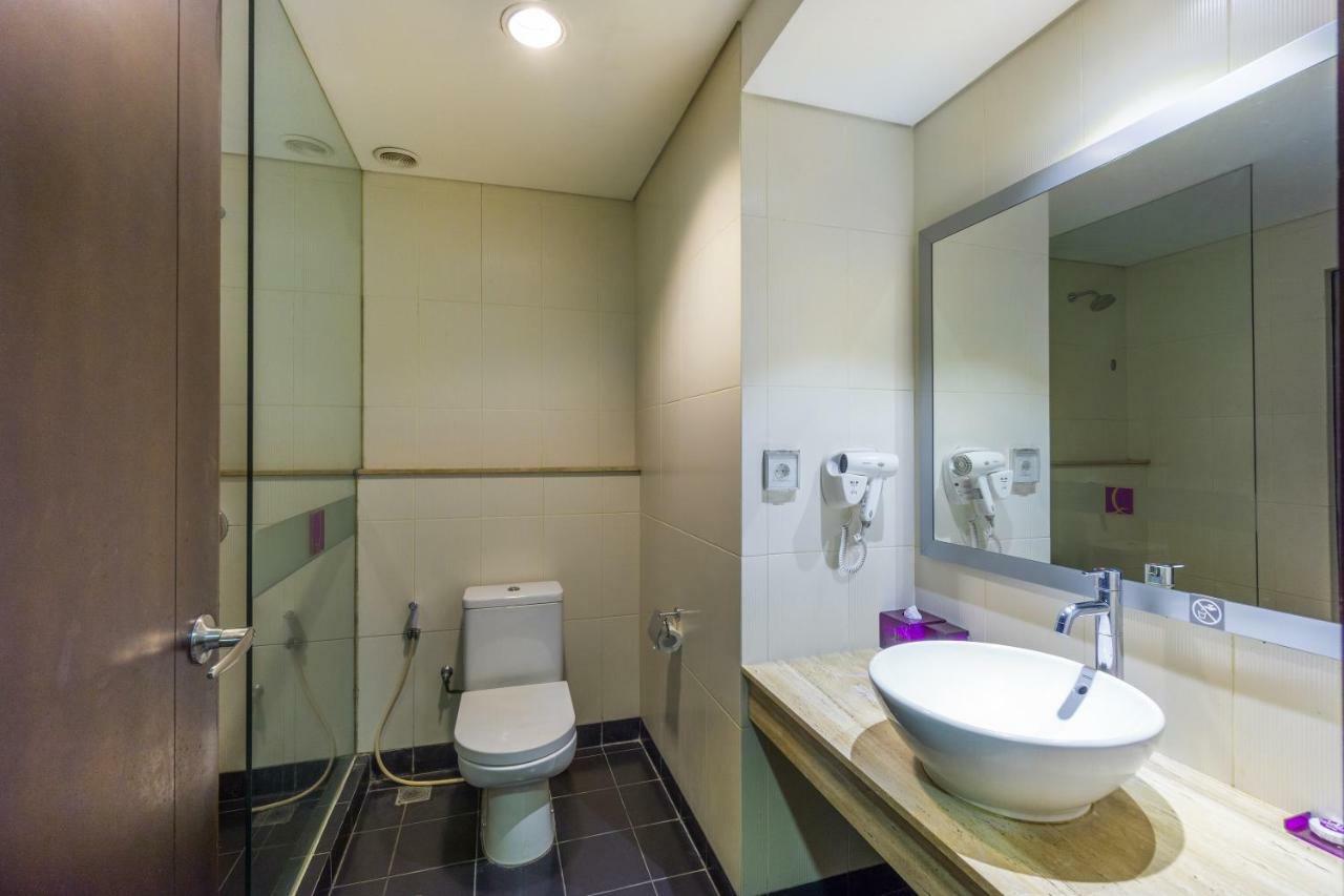 Quest Hotel Kuta By Aston Exteriér fotografie